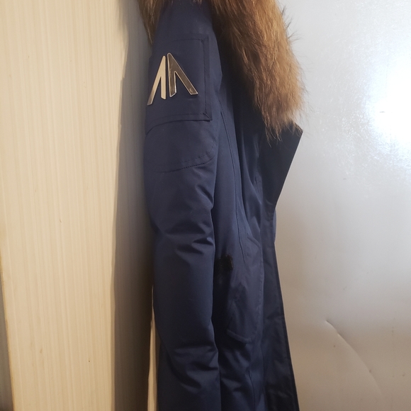 Jacket - Picture 3 of 4